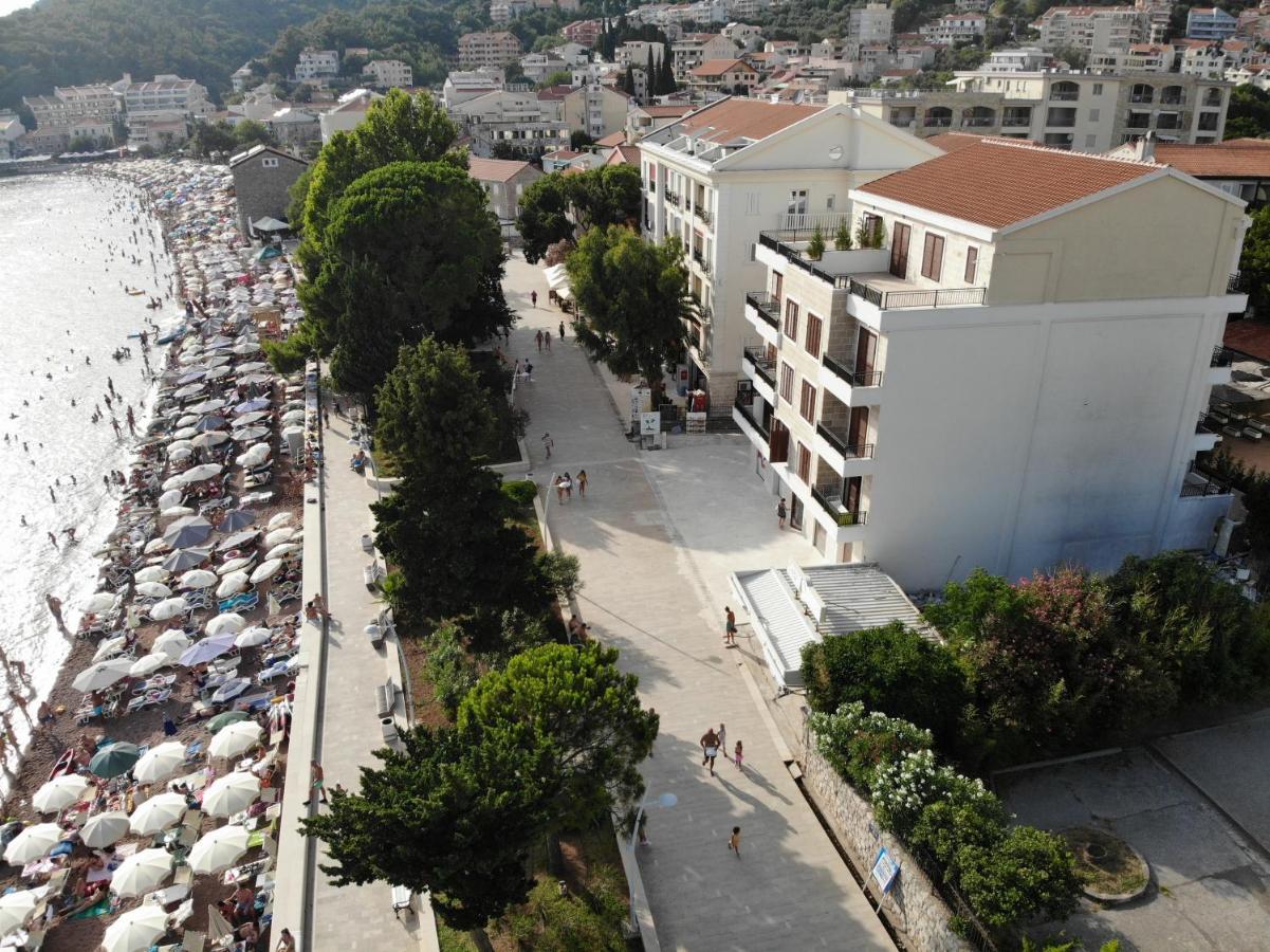 Mar Azul Apartments Petrovac Luaran gambar