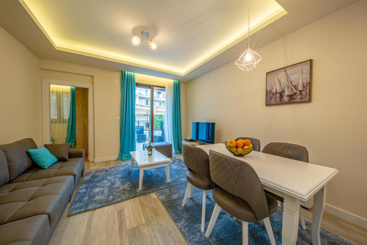 Mar Azul Apartments Petrovac Luaran gambar