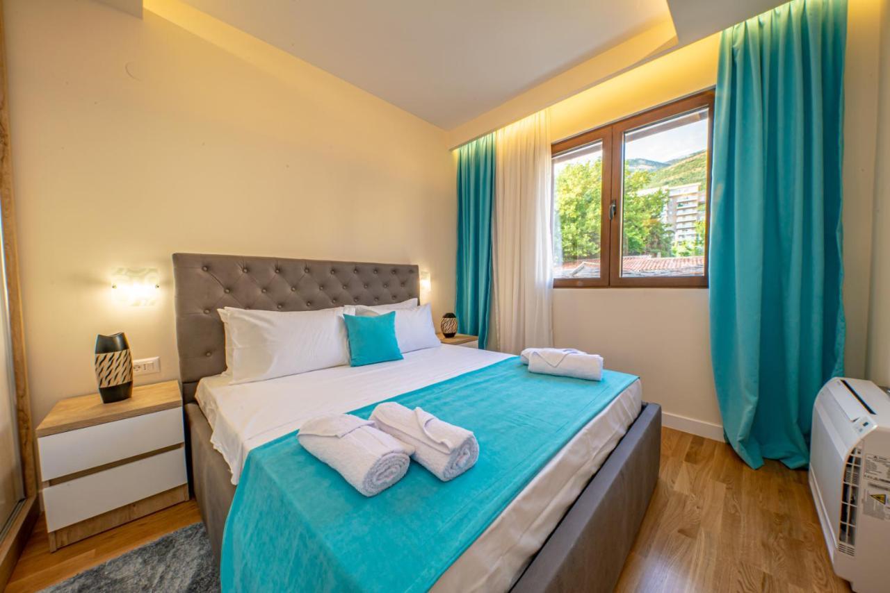 Mar Azul Apartments Petrovac Luaran gambar
