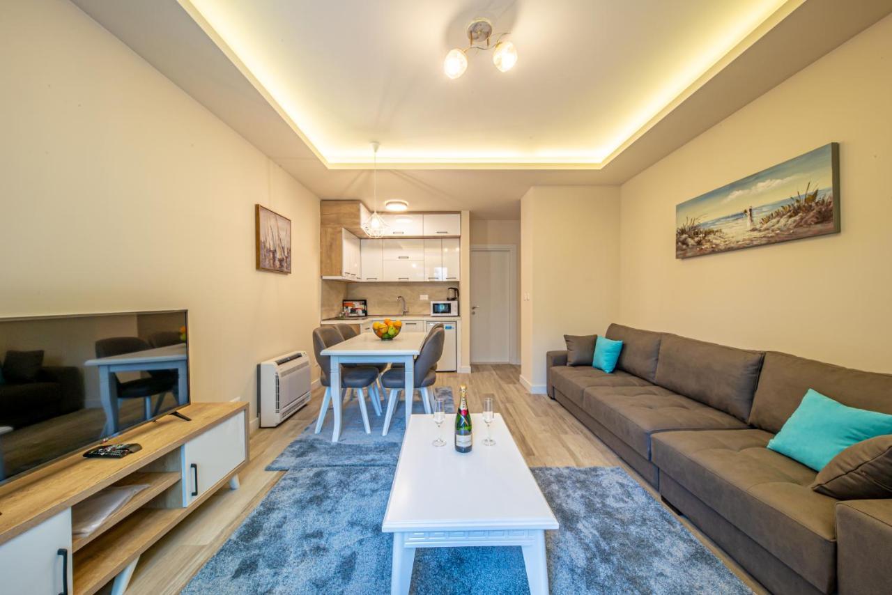 Mar Azul Apartments Petrovac Luaran gambar