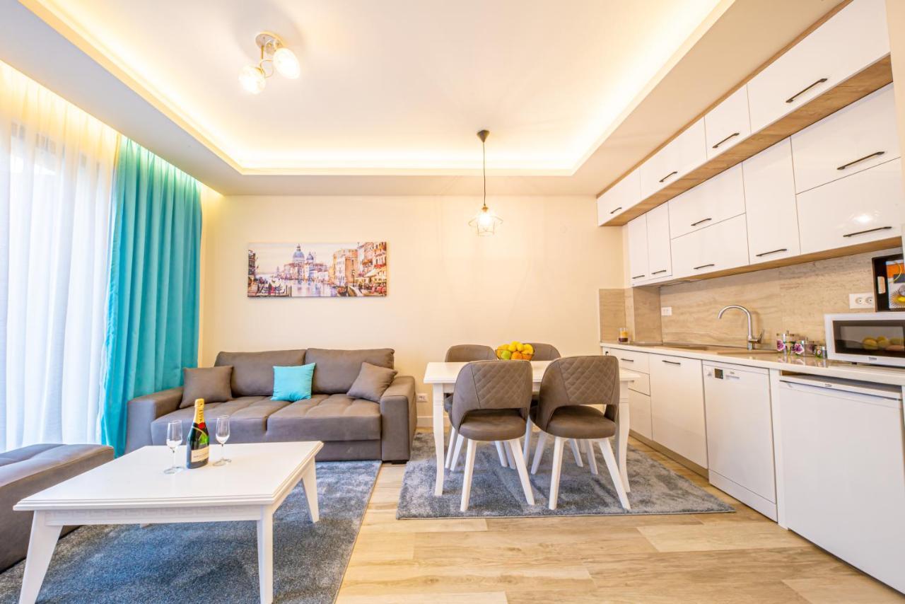 Mar Azul Apartments Petrovac Luaran gambar