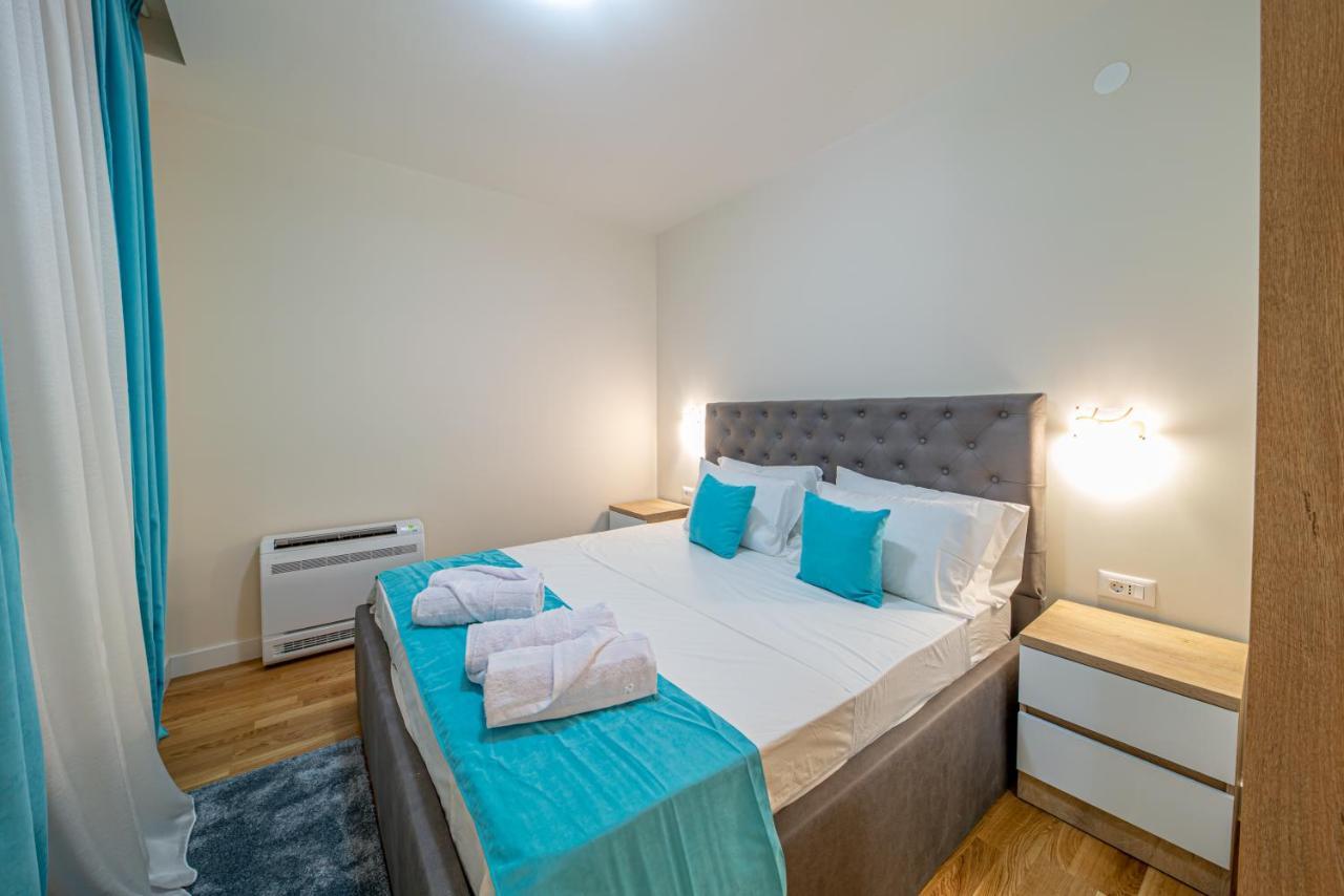 Mar Azul Apartments Petrovac Luaran gambar