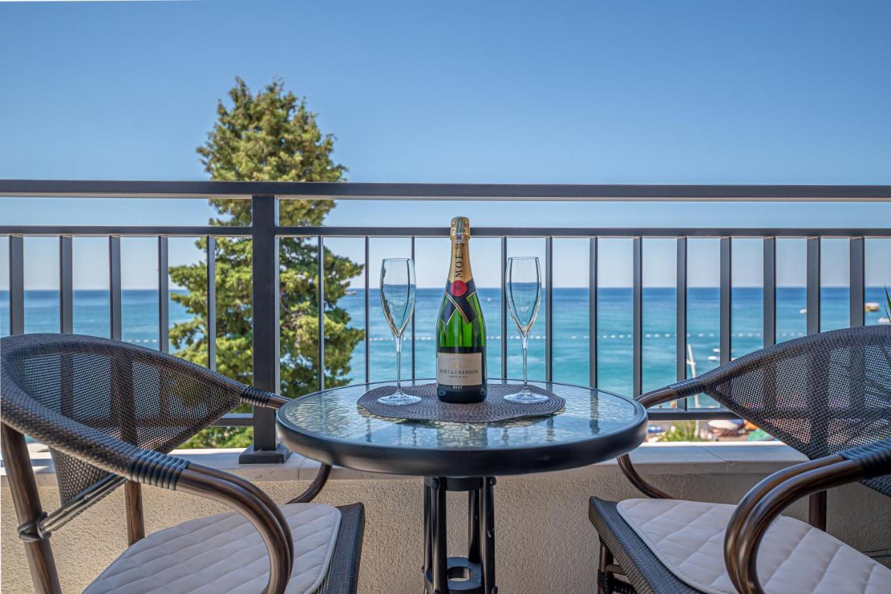 Mar Azul Apartments Petrovac Luaran gambar