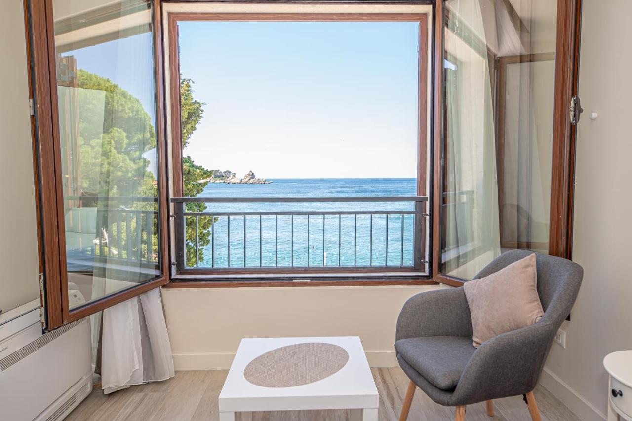 Mar Azul Apartments Petrovac Luaran gambar