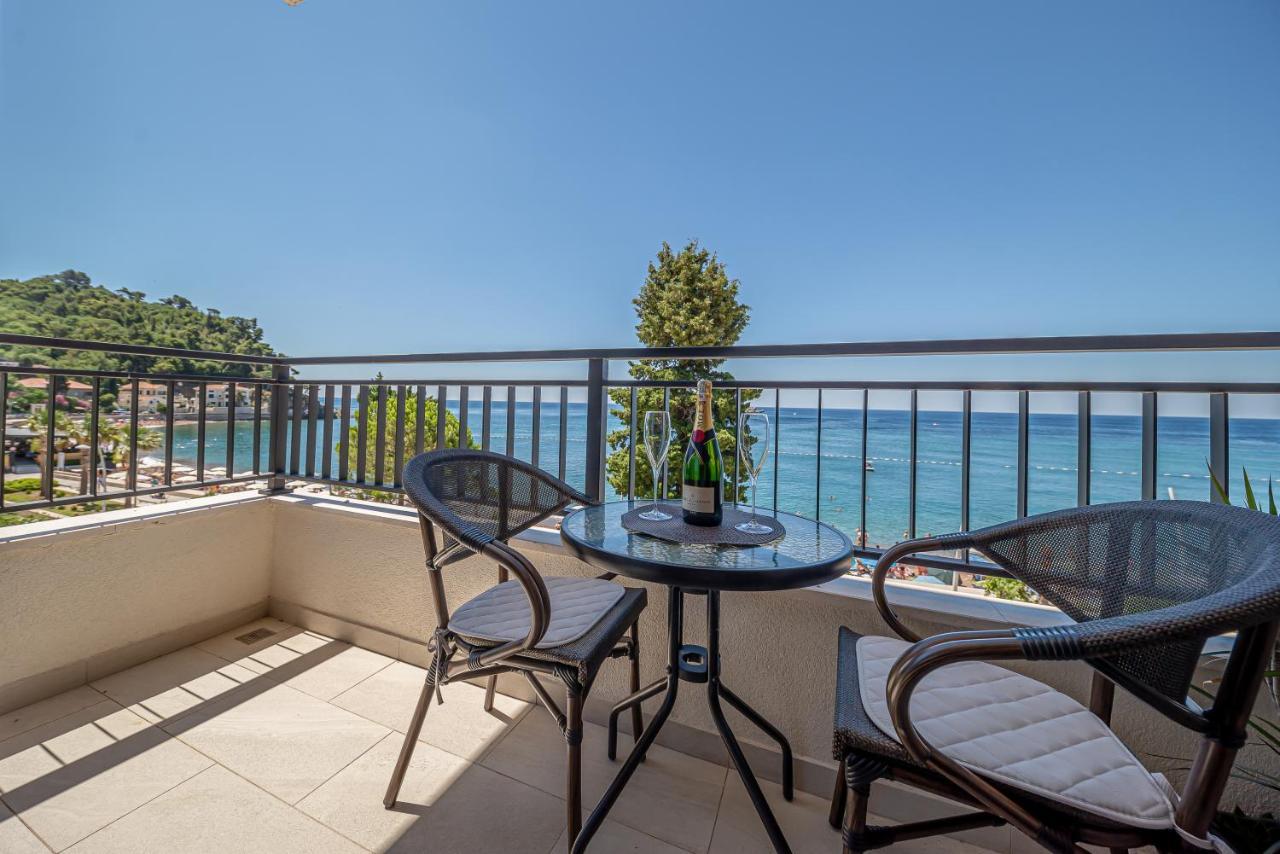 Mar Azul Apartments Petrovac Luaran gambar