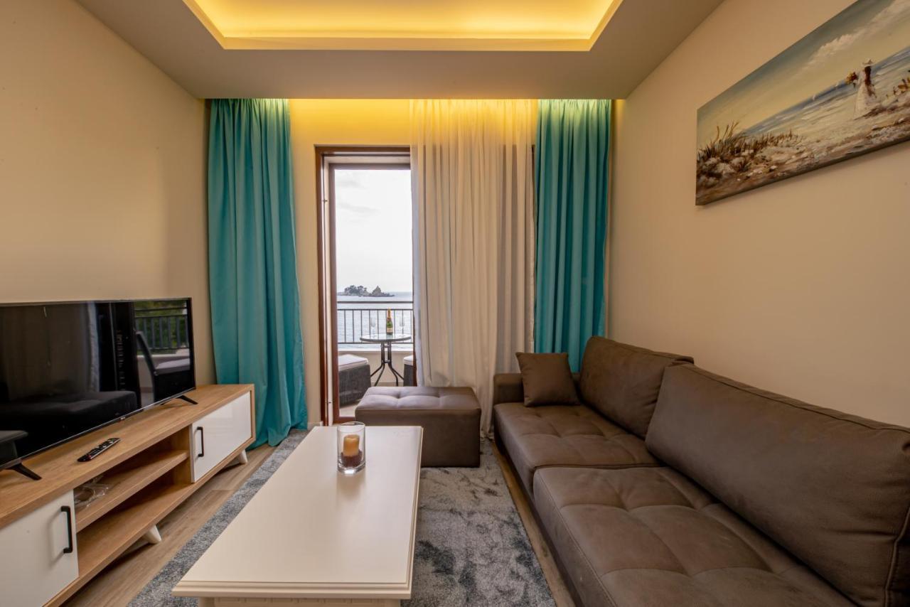 Mar Azul Apartments Petrovac Luaran gambar