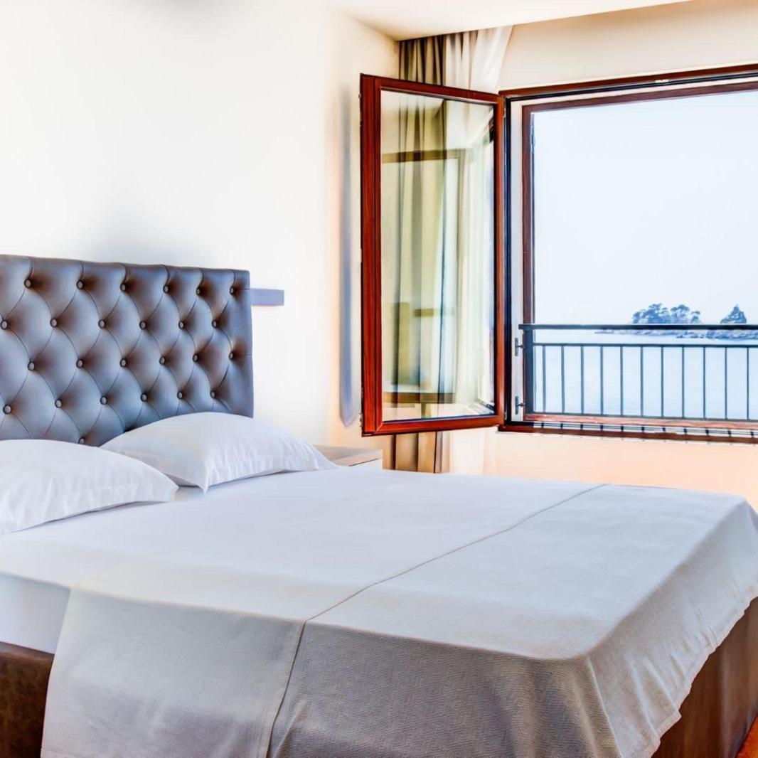 Mar Azul Apartments Petrovac Luaran gambar