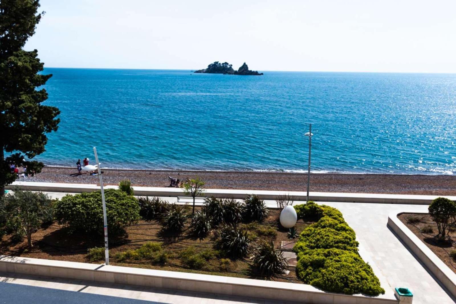 Mar Azul Apartments Petrovac Luaran gambar